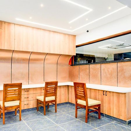 Townhouse Aarav Business Hotel 하이데라바드 외부 사진